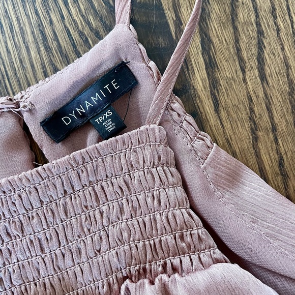 Bundle Two Dynamite Halter Tops women’s XS in Aubergine and Tan - Picture 4 of 7